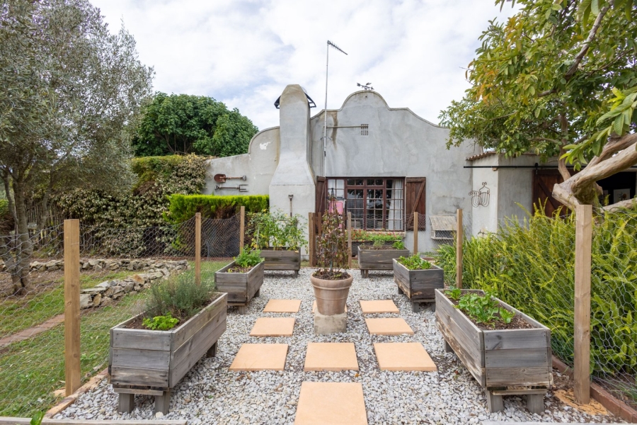 6 Bedroom Property for Sale in Plettenberg Bay Rural Western Cape